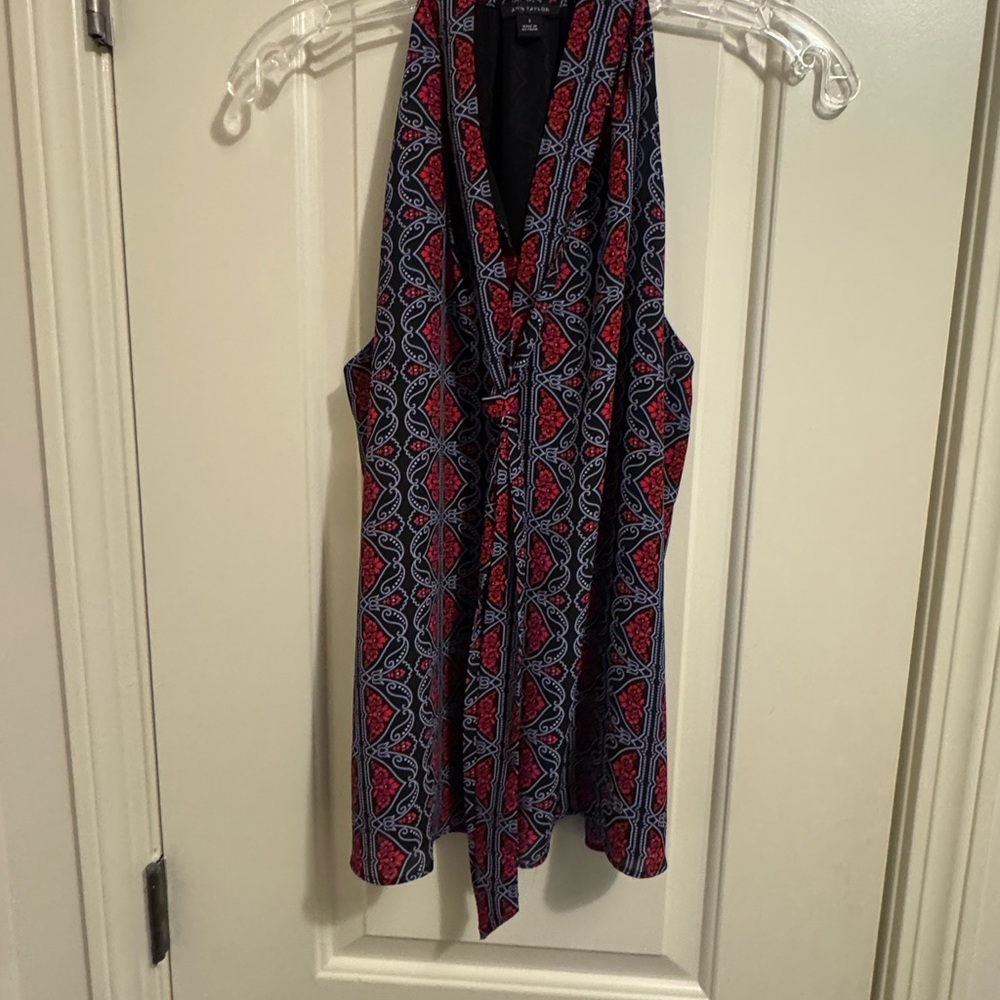 Ann Taylor Red and Navy Patterned Blouse